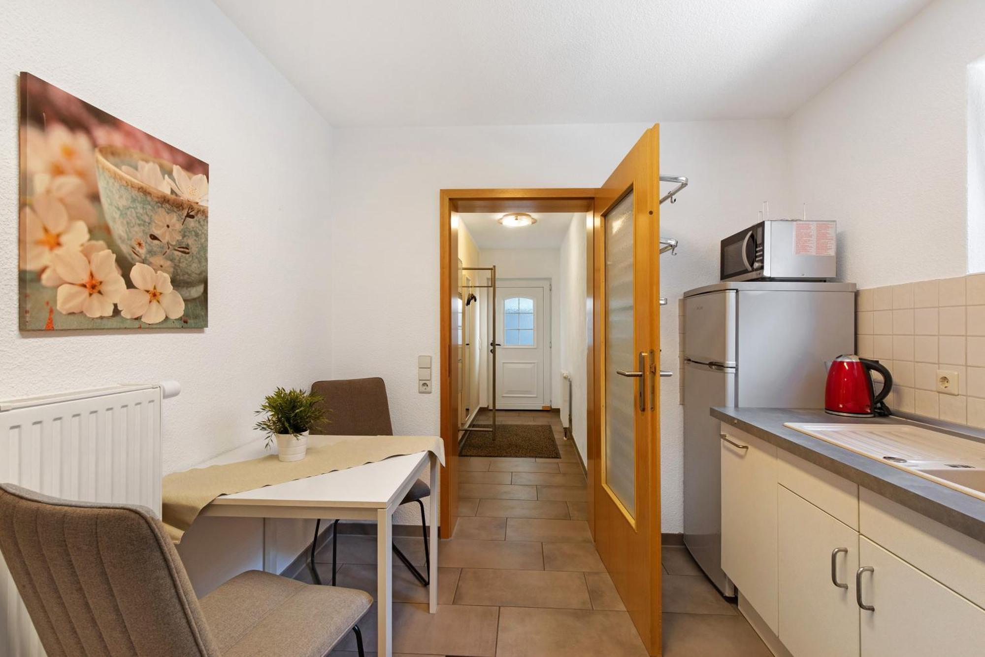 Ferienwohnung Emilia, 36Qm Münsingen Exterior foto